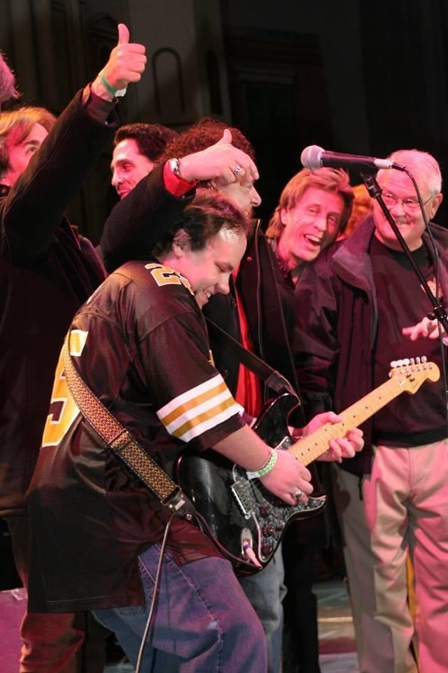 Jam session, thumbs up
